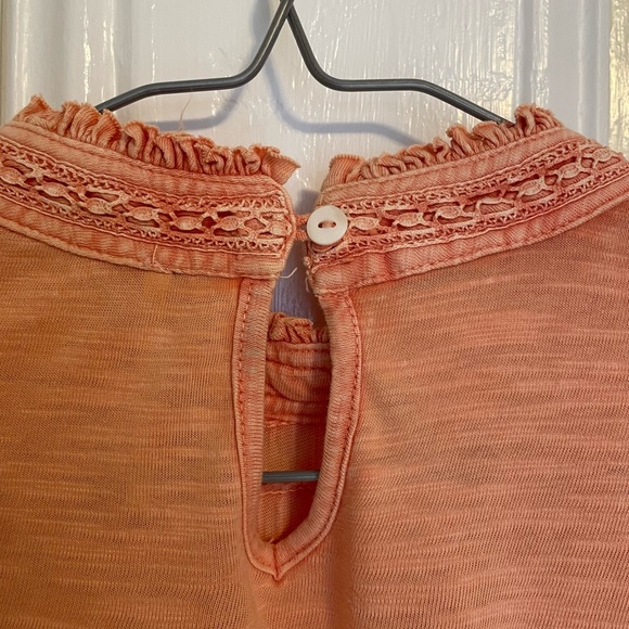 NWT FREE PEOPLE Le Femme romantic top in XS winter coral - Picture 5 of 11